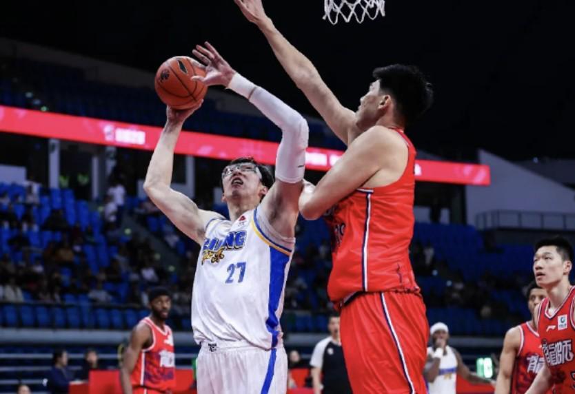 万博体育下载-徐昕：面对周琦+麦基确实压力山大，有很多东西要向他们学习